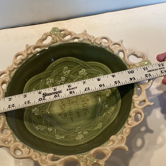 Ceramic Irish Bowl, “Give Us This Day Our Daily Bread” - Picture 3 of 6